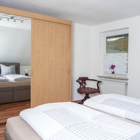 Ferienwohnung Grauschiefer Irsch Exterior foto