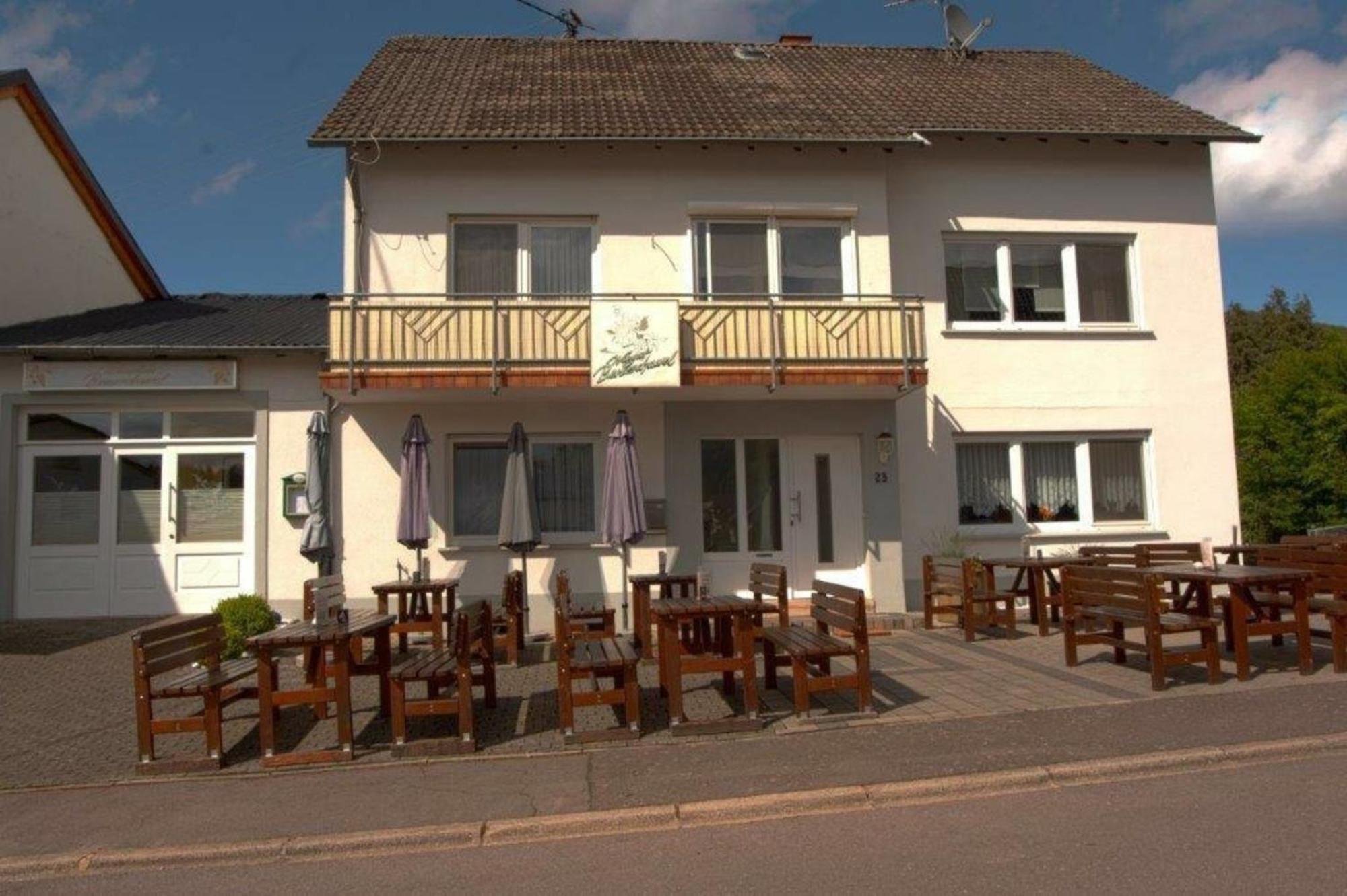 Ferienwohnung Grauschiefer Irsch Exterior foto